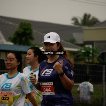 Runner Photo 8411750