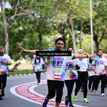 Runner Photo 8411754
