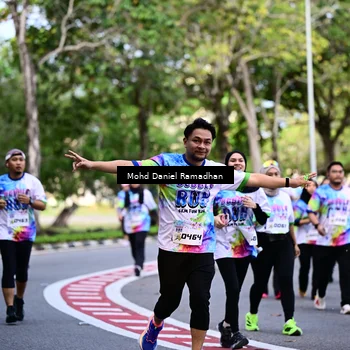 Runner Photo 8411758