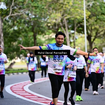 Runner Photo 8411761