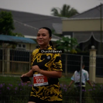 Runner Photo 8411779