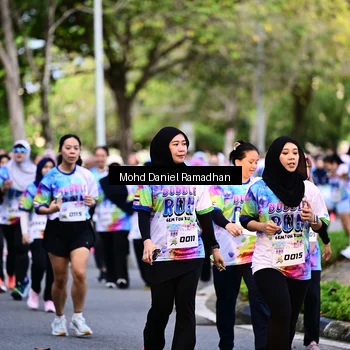 Runner Photo 8411788