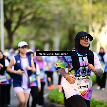 Runner Photo 8411836