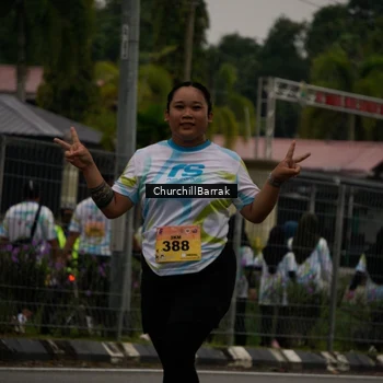 Runner Photo 8411841