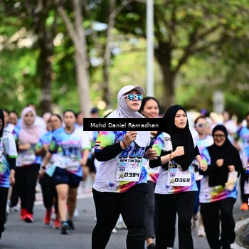 Runner Photo 8411847