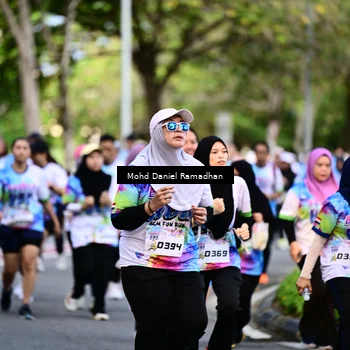 Runner Photo 8411855