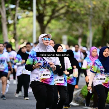 Runner Photo 8411856
