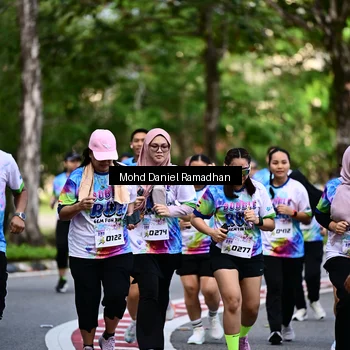 Runner Photo 8411904