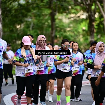 Runner Photo 8411917