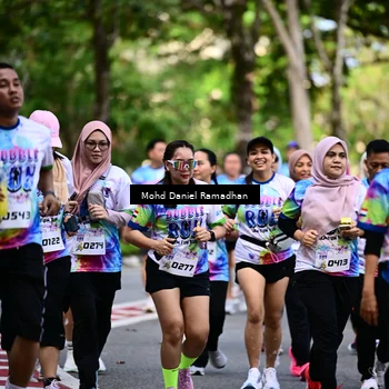 Runner Photo 8411926