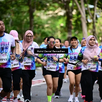 Runner Photo 8411932