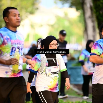 Runner Photo 8411947