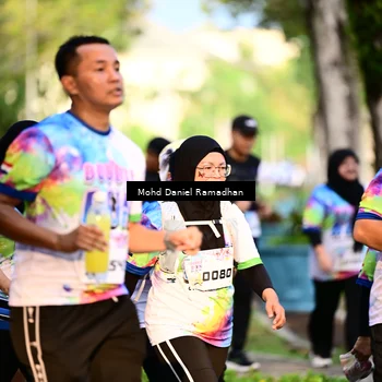 Runner Photo 8411953