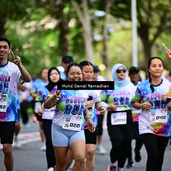 Runner Photo 8411960