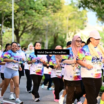 Runner Photo 8411985