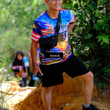 Runner Photo 8412033