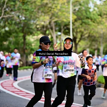 Runner Photo 8412038