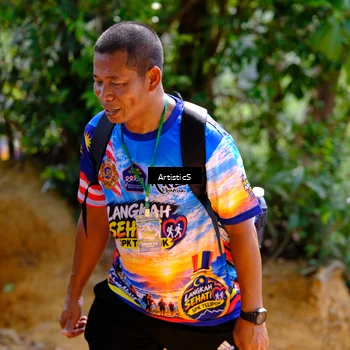 Runner Photo 8412097