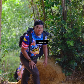 Runner Photo 8412114