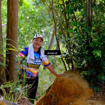 Runner Photo 8412124