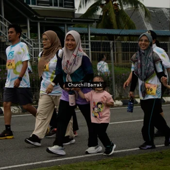 Runner Photo 8412133