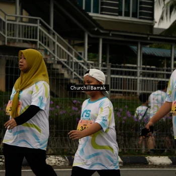 Runner Photo 8412146
