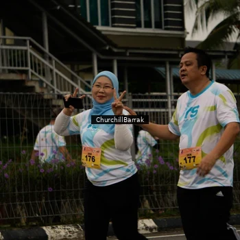 Runner Photo 8412148
