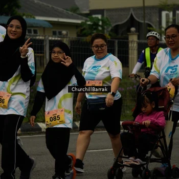 Runner Photo 8412163