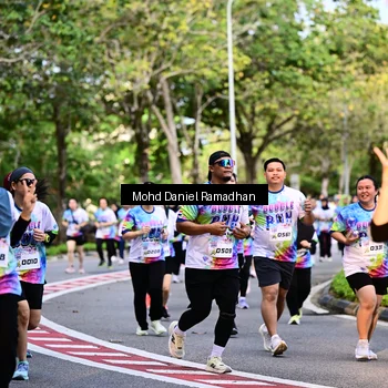 Runner Photo 8412169