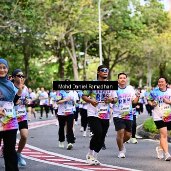 Runner Photo 8412172