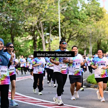 Runner Photo 8412173