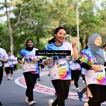 Runner Photo 8412192