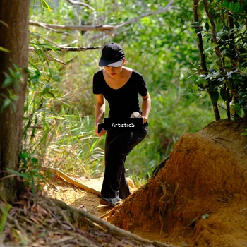 Runner Photo 8412195