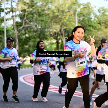 Runner Photo 8412197