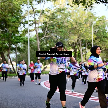 Runner Photo 8412208