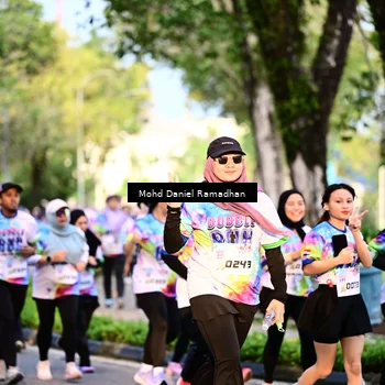 Runner Photo 8412224