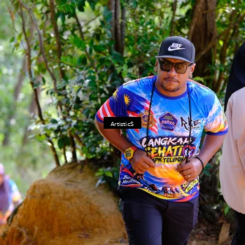 Runner Photo 8412243