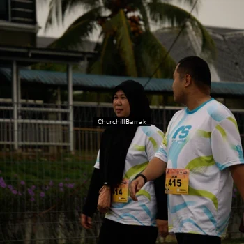 Runner Photo 8412254