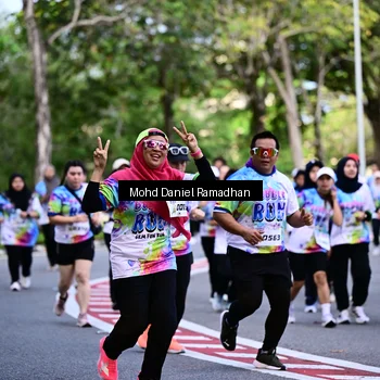 Runner Photo 8412255
