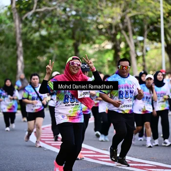 Runner Photo 8412257