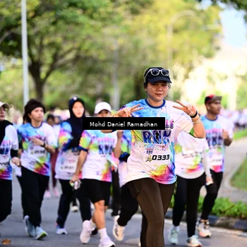 Runner Photo 8412274