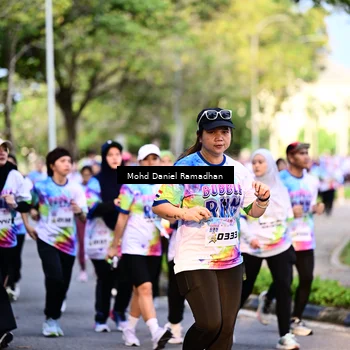 Runner Photo 8412276