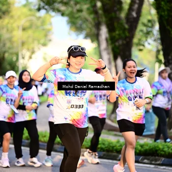 Runner Photo 8412284