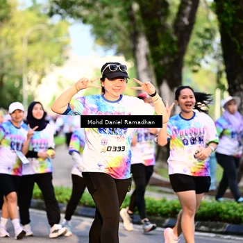 Runner Photo 8412288