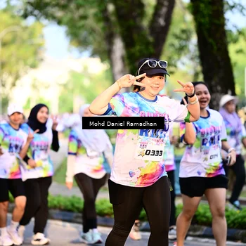 Runner Photo 8412298