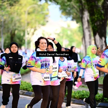Runner Photo 8412316
