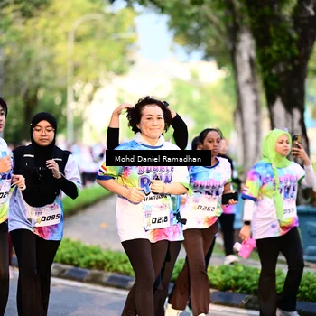 Runner Photo 8412318