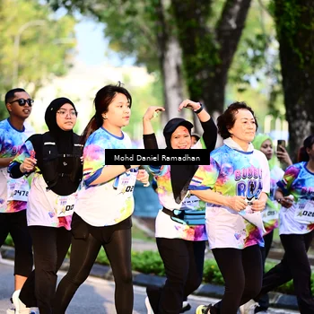 Runner Photo 8412325