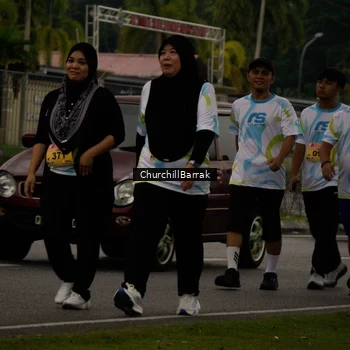 Runner Photo 8412337