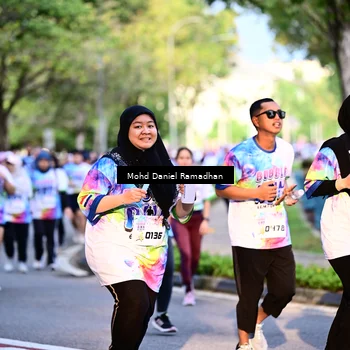 Runner Photo 8412339